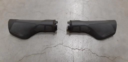 GiantVLG1638 D3 Triple Density Grips