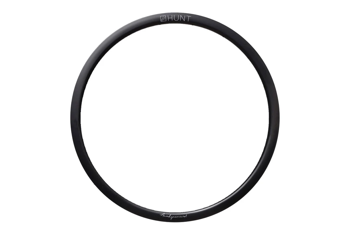 HUNT 32 Aerodynamicist UD Carbon Spoke Disc Rim | Rear | Hookless