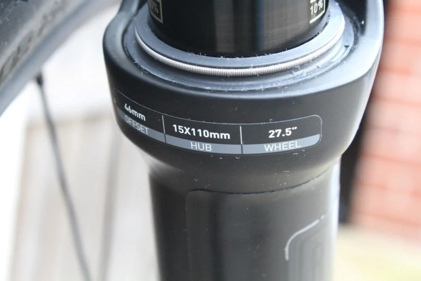 InvisiframeLyrik and Yari 27.5 2016 on