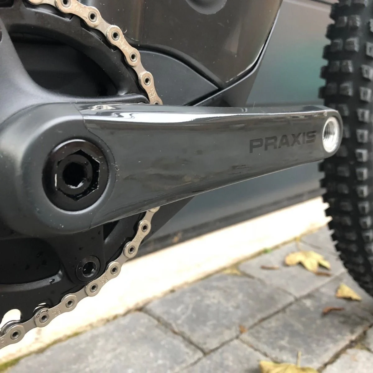 InvisiframePraxis carbon crank protection