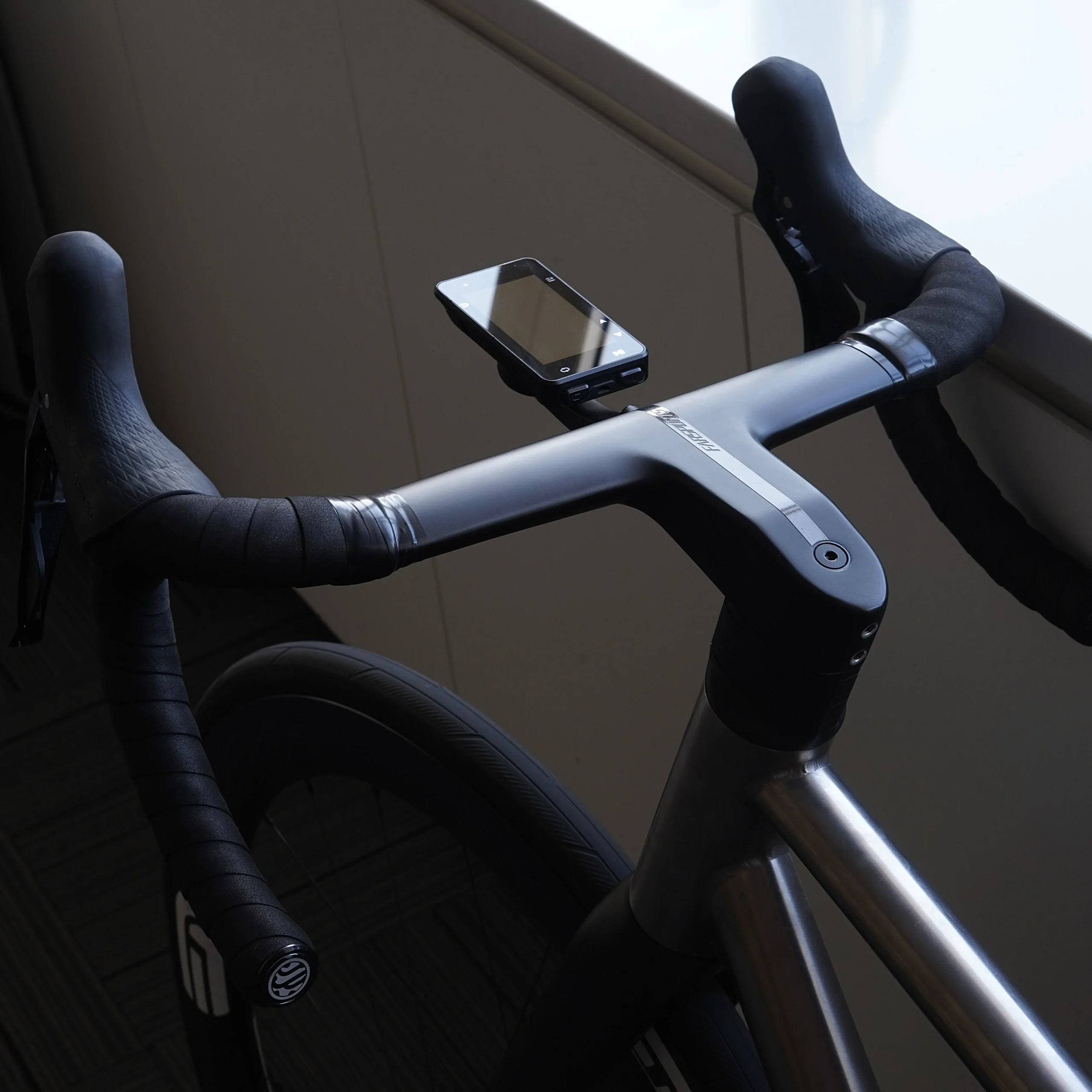 NEW F1 Ultimate Carbon Integrated Handlebar