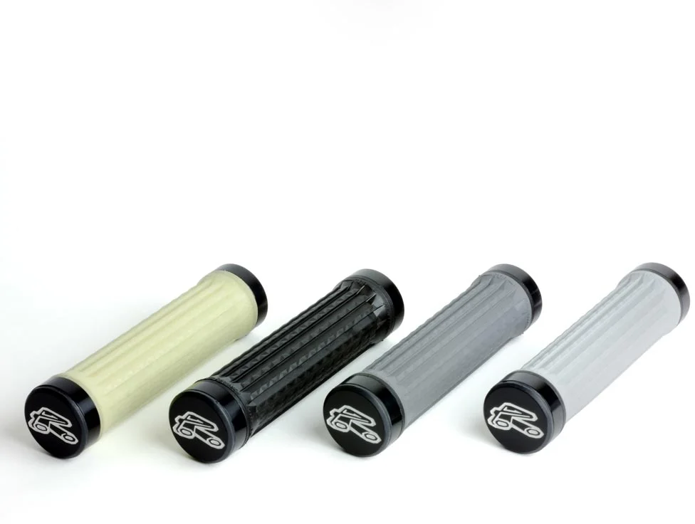 Renthal Traction Lock-On Grips 4 compounds. Alu locking collars. 130mm width