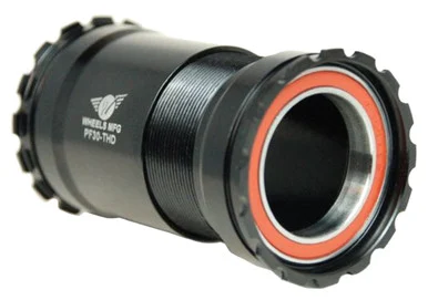 Wheels MFG PF30 Threaded Angular Contact Bottom Bracket Black